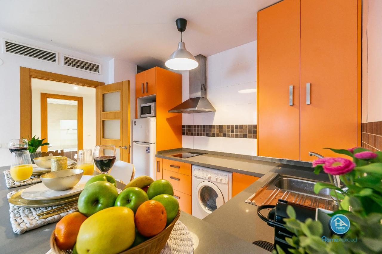 Apartamento Boutique - Carlos Haya Area With Parking *
