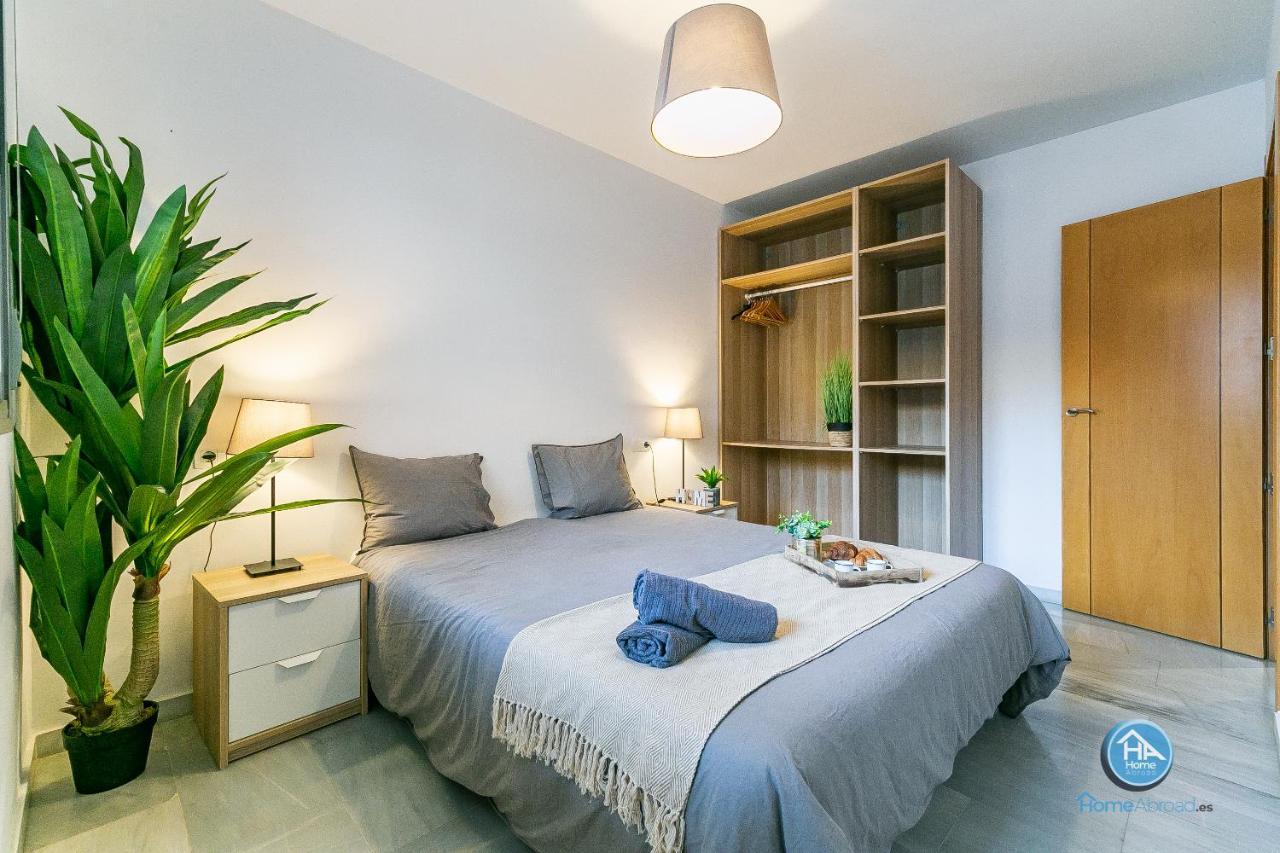 Apartamento Boutique - Carlos Haya Area With Parking Málaga